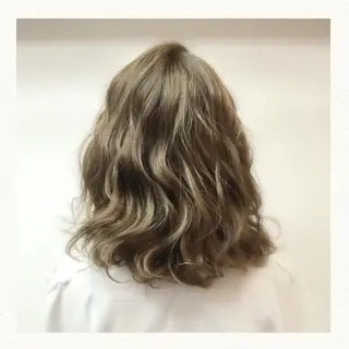 ショート ミディアム セミロング ロング カラー 岩崎 よしの /BRAT/築地口のヘアスタイル