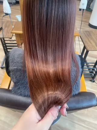 ロング 菊池 栄里奈のヘアスタイル