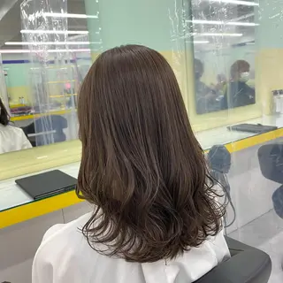 セミロング カラー ヘアアレンジ mai🍑暖色カラー /レイヤー💖のヘアスタイル