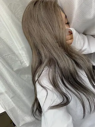 ロング カラー すぎもと さき⚡️ レイヤー･*パーマのヘアスタイル