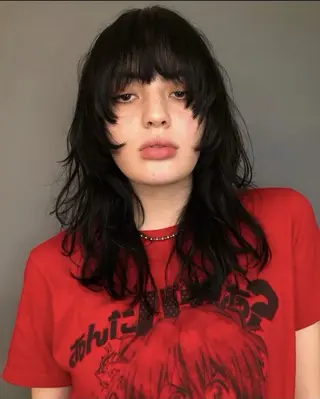 ロング サノ アオイのヘアスタイル