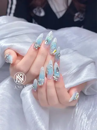 ロング 🌟AMIA BEAUTY🌟のネイルデザイン