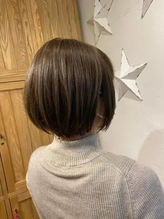 ショート 伊藤 光成のヘアスタイル