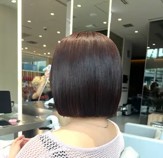 ミディアム カラー kako　ショート ボブのヘアスタイル