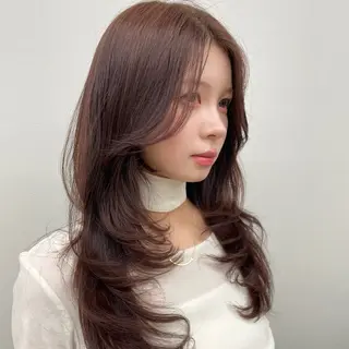 セミロング minami🤎 レイヤーカットのヘアスタイル
