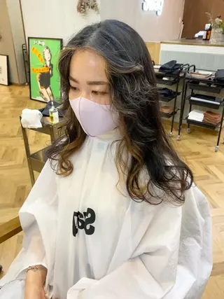 ロング デザインカラー/ボブ ブリーチカラー/ユリのヘアスタイル