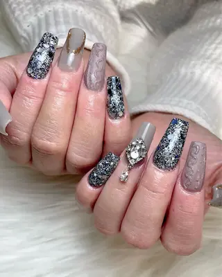 ネイル Feel ‪‪☺︎‬Yuriaのネイルデザイン