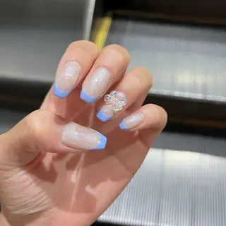 ネイル REMIA 🤍 NAKANEのネイルデザイン