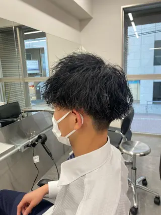 ショート カラー パーマ ヘアアレンジ メンズ キッズ ネイル マツエク・マツパ アイブロウ 🔥漢髪特化メンズ マネージャーYUKIのヘアスタイル