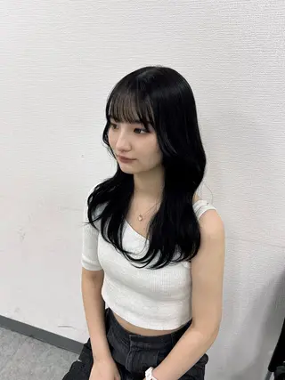ロング カラー モテ髪ハイトーン🫧 serina🎀池袋のヘアスタイル