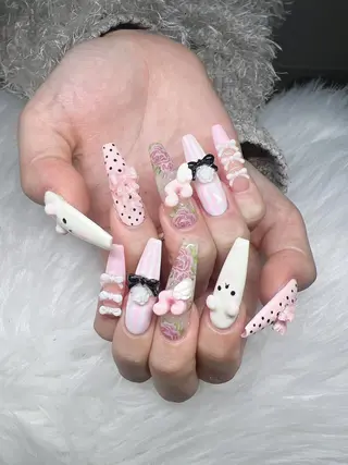 ネイル Lee Nailsのネイルデザイン