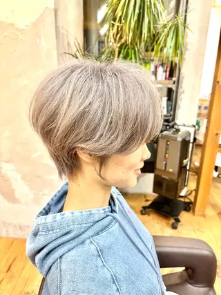 ショート カラー 宮崎 智也のヘアスタイル