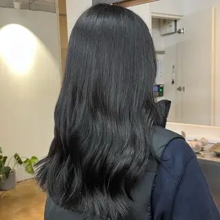 ロング カラー BELO OSAKA マオのヘアスタイル