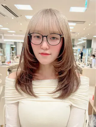 セミロング カラー ハイトーン/ウルフ /レイヤー/坂野幸伸のヘアスタイル