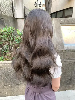 ロング カラー ブリーチなし✨艶髪 カラー𓃲YAGIのヘアスタイル