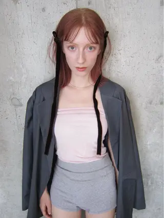 セミロング カラー 落合希 Olivebeigeのヘアスタイル