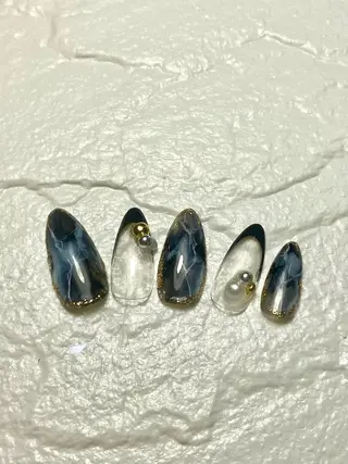 ネイル 7e. Nailのネイルデザイン