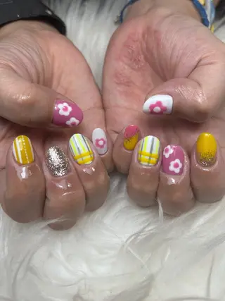 ネイル 大崎 奈々のネイルデザイン