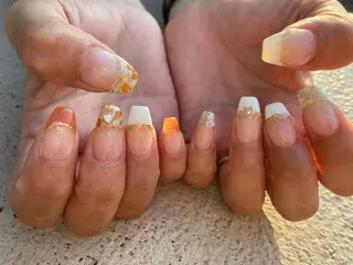 ミディアム ネイル ✴︎ Delightのネイルデザイン