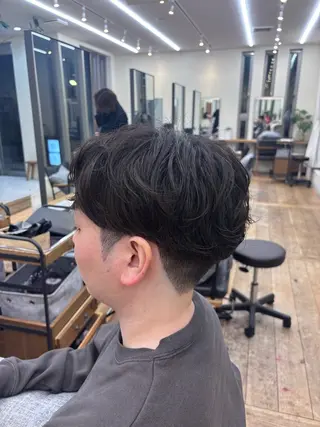 パーマ メンズ よこやま なぎさのヘアスタイル