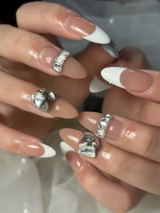 ネイル ✴︎ Delightのネイルデザイン