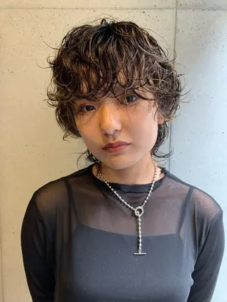 ショート カラー パーマ 似合わせウルフ/ レイヤー/山本祐輔のヘアスタイル