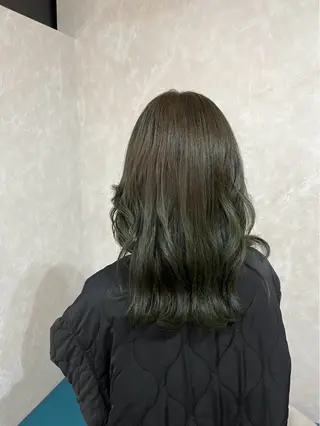 セミロング カラー 近藤 叶大のヘアスタイル
