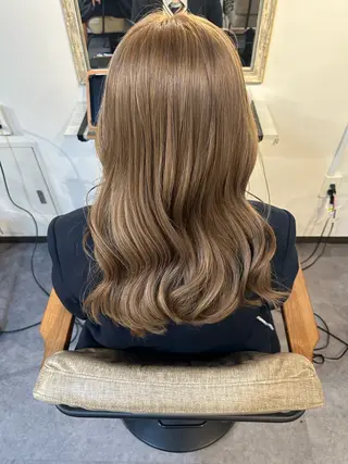 カラー Sherry/R 三川町　木村祐里奈のヘアスタイル