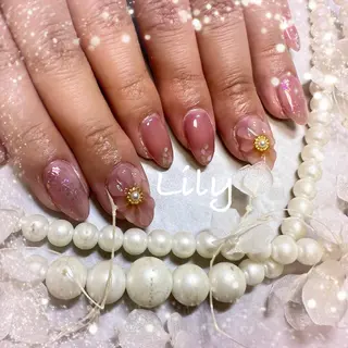ネイル Lily*nail 🌻Mii🌻のネイルデザイン