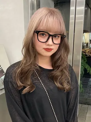 ロング カラー yuna/ボブカット /ハイトーンカラーのヘアスタイル