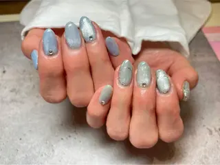 ネイル SINCERELY シンシアリー🌈のネイルデザイン