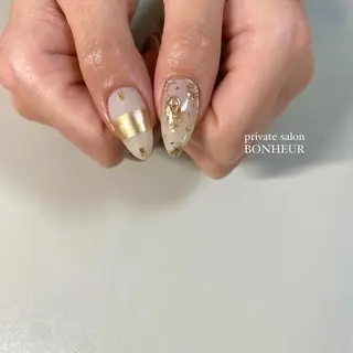 ネイル BONHEUR Annaのネイルデザイン
