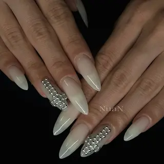 ネイル NuaN ミニモ停止中のネイルデザイン