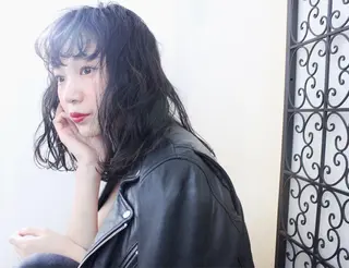 ミディアム カラー パーマ ooit 【オーイット】のヘアスタイル