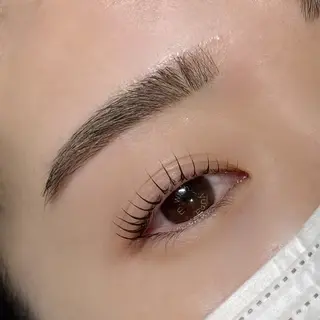 マツエク・マツパ m.wish Yuna🍒の眉毛・アイブロウイメージ