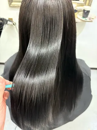 ロング ayame ヨウのヘアスタイル