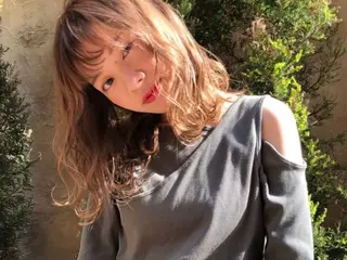 セミロング カラー 村岡 芽衣のヘアスタイル