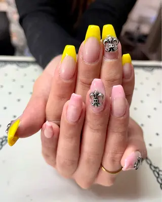 ネイル nailsalon sugarr所属・nailist cocoのネイルデザイン