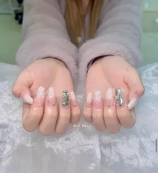ネイル Hin Nail Osaka所属・Hin Nailsのネイルデザイン
