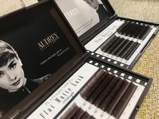 マツエク・マツパ MAYURI（マユーリ）所属・MAYURI eye designの眉毛・アイブロウイメージ