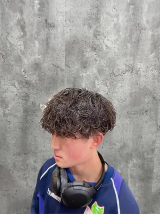 ショート パーマ メンズ シャドウパーマ/縦落 ちパーマ 大久保拓実のヘアスタイル