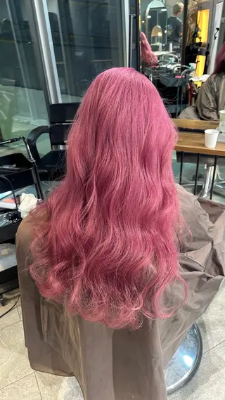 ミディアム カラー パーマ ヘアアレンジ ブリーチカラー🤍 颯馬🐈‍⬛のヘアスタイル