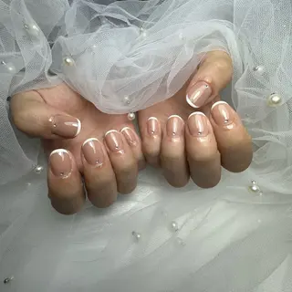 ネイル 里見 麗のネイルデザイン