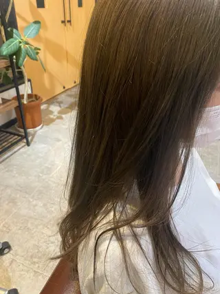 ロング カラー 日野 めぐみのヘアスタイル