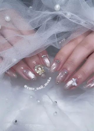 ネイル ️🫧もこ 艶感ネイル🫧のネイルデザイン