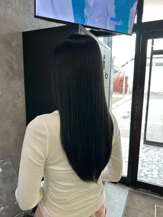 ロング カラー 楠奥 結衣のヘアスタイル