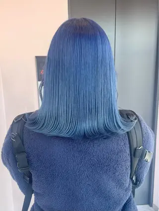 セミロング カラー ヘアアレンジ 艶髪 🦋CON🦋のヘアスタイル