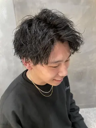 ショート パーマ メンズ 波巻きスパイラルパー マ/シャドウパーマ駿のヘアスタイル