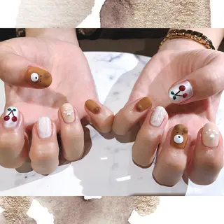 ショート カラー キッズ ネイル マツエク・マツパ illum hicariのネイルデザイン