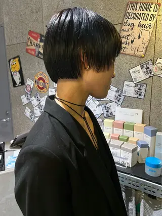 ショート ボブ/ハイトーン/ 岡山駅/別曽遥也のヘアスタイル